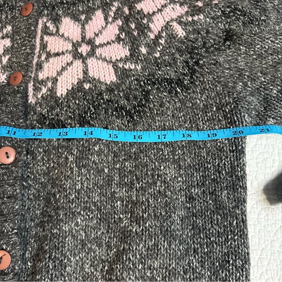 Vintage Paris Sport Club Women’s Cardigan Sweater Button Closure grey Normcore S - Picture 4 of 7